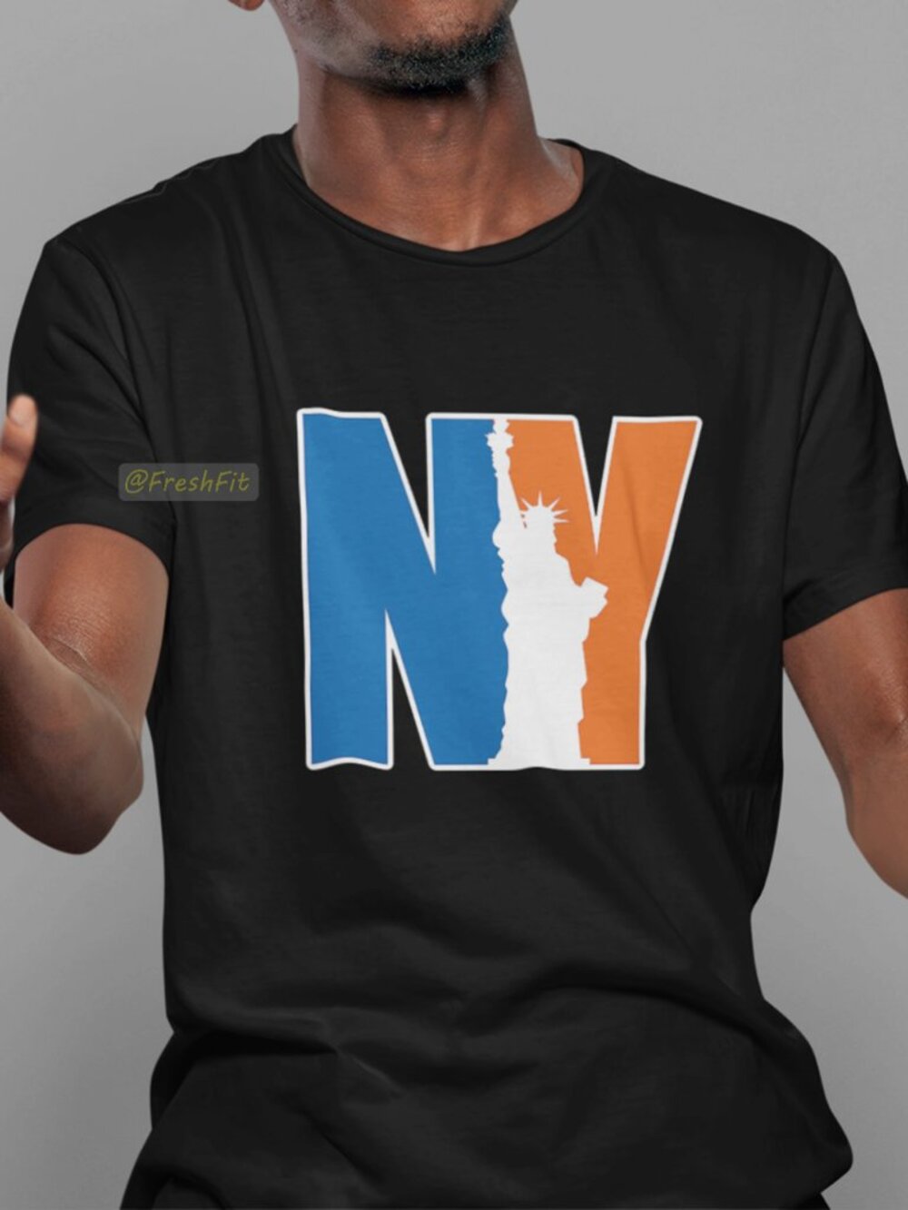 🆕NY Statue of Liberty Team Colors Black T-Shirt Graphic Tee